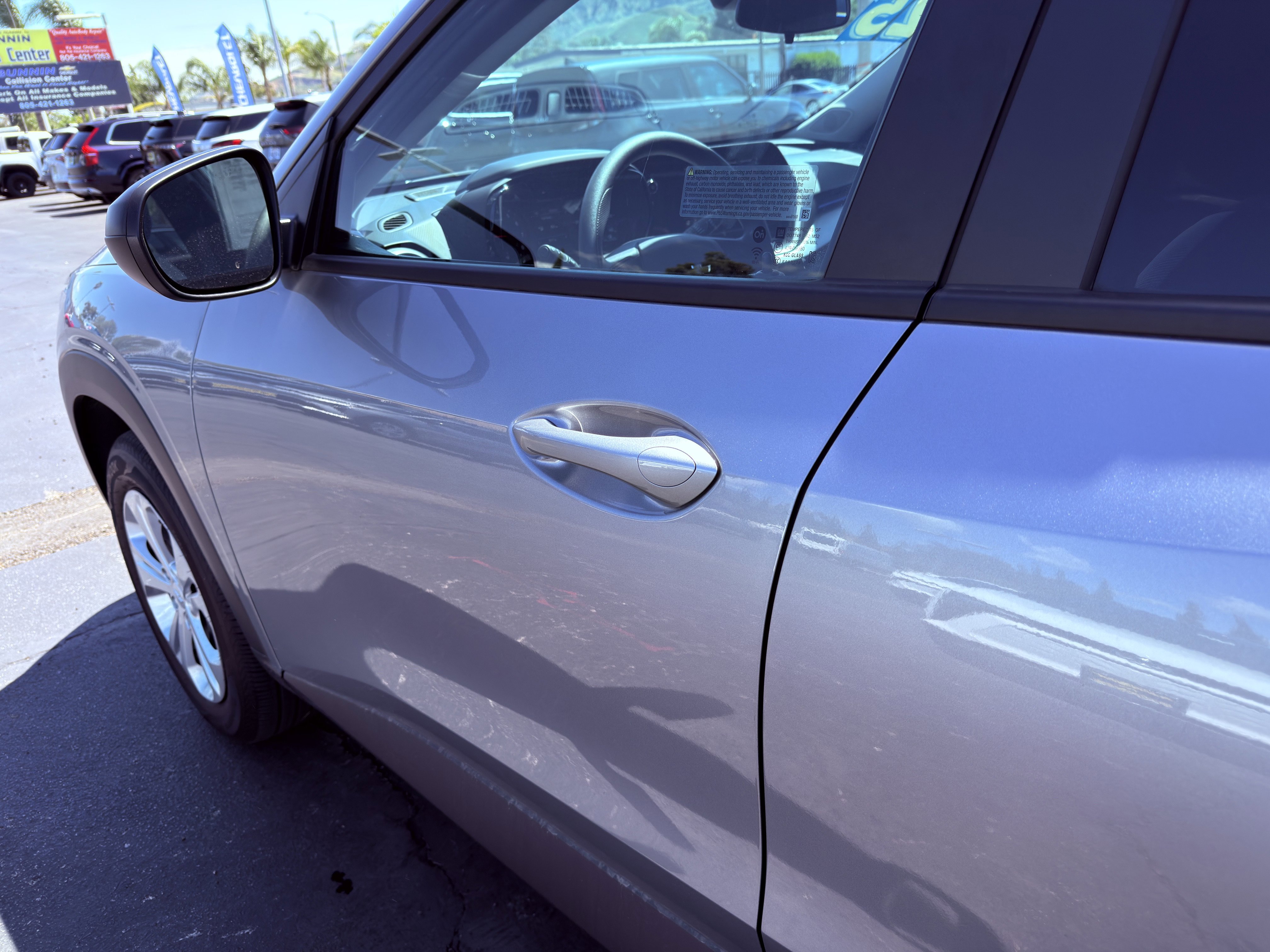 Used 2025 Chevrolet Trax LS FWD image 34