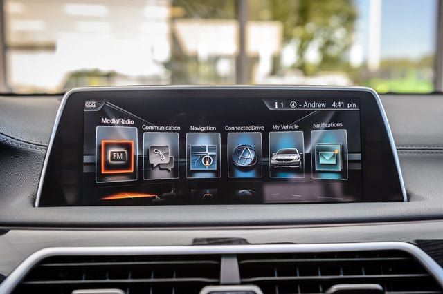 Used 2017 BMW 740i RWD image 22