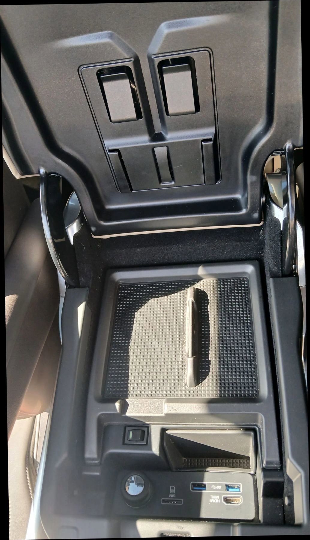 Used 2017 Land Rover Range Rover Sport HSE AWD/4WD image 30