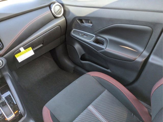 New 2025 Nissan Versa SR w/ Trunk Package image 25