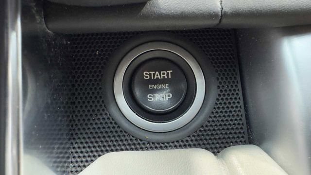 Used 2019 Land Rover Range Rover Sport SVR image 30