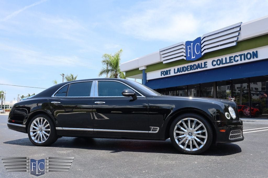 Used 2017 Bentley Mulsanne RWD image 40