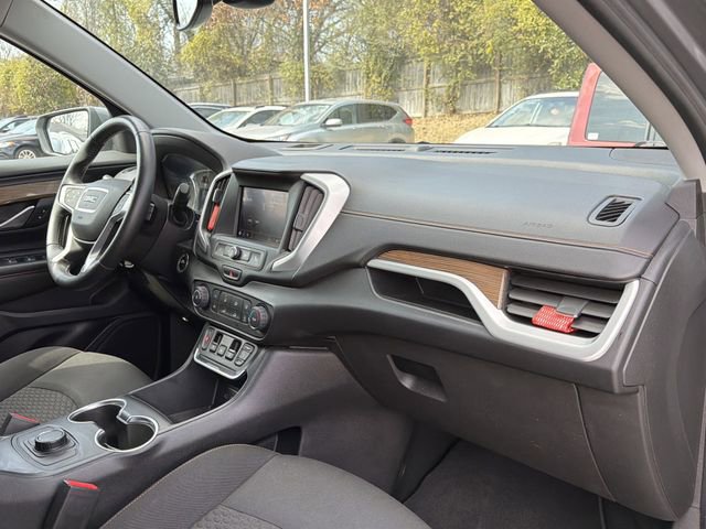 Used 2020 GMC Terrain SLE image 26