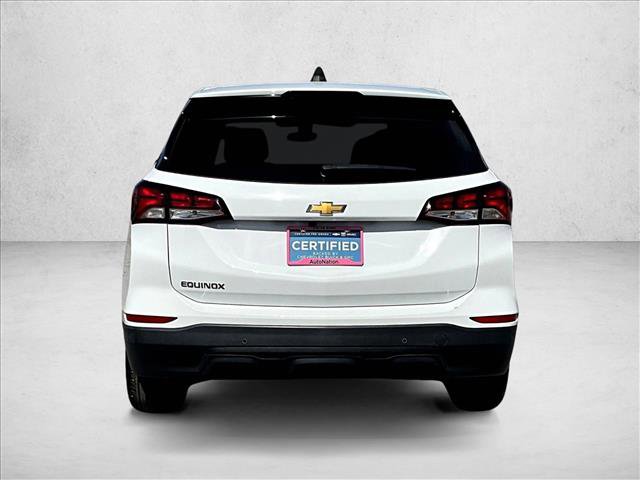 Certified 2024 Chevrolet Equinox LS w/ LS Convenience Package FWD image 4