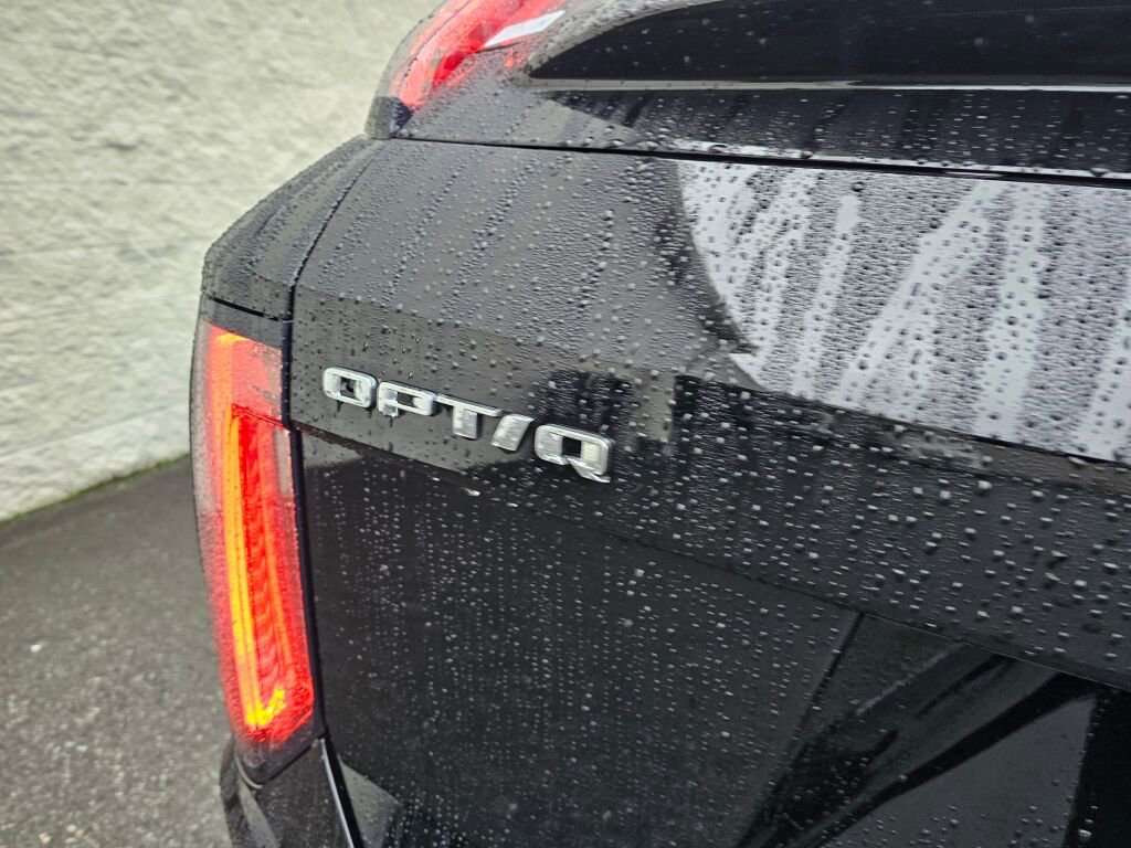 New 2026 Cadillac Optiq Luxury 2 image 19