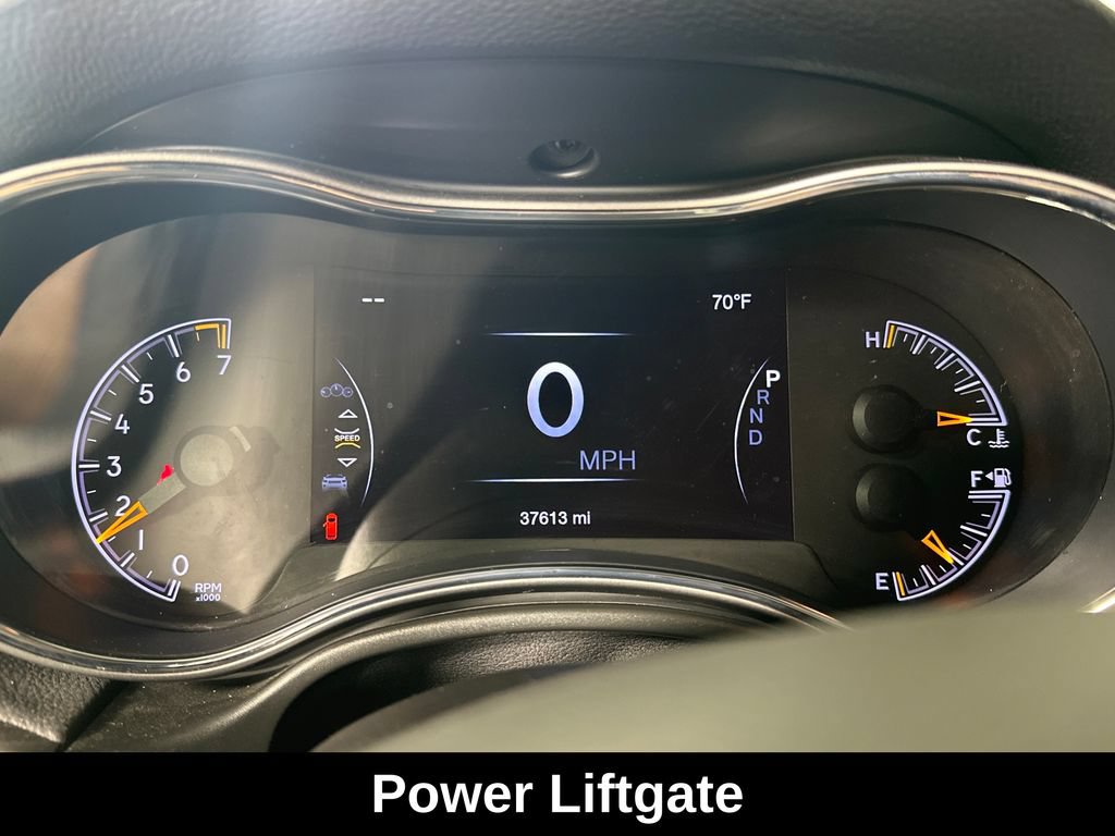 Used 2022 Jeep Grand Cherokee Laredo X AWD/4WD image 15