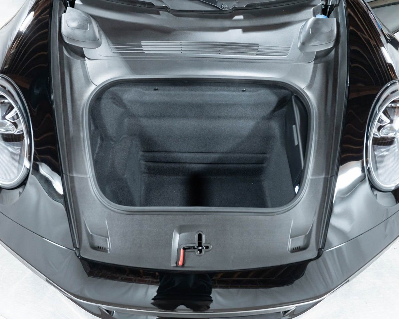 Used 2023 Porsche 911 Turbo S image 43