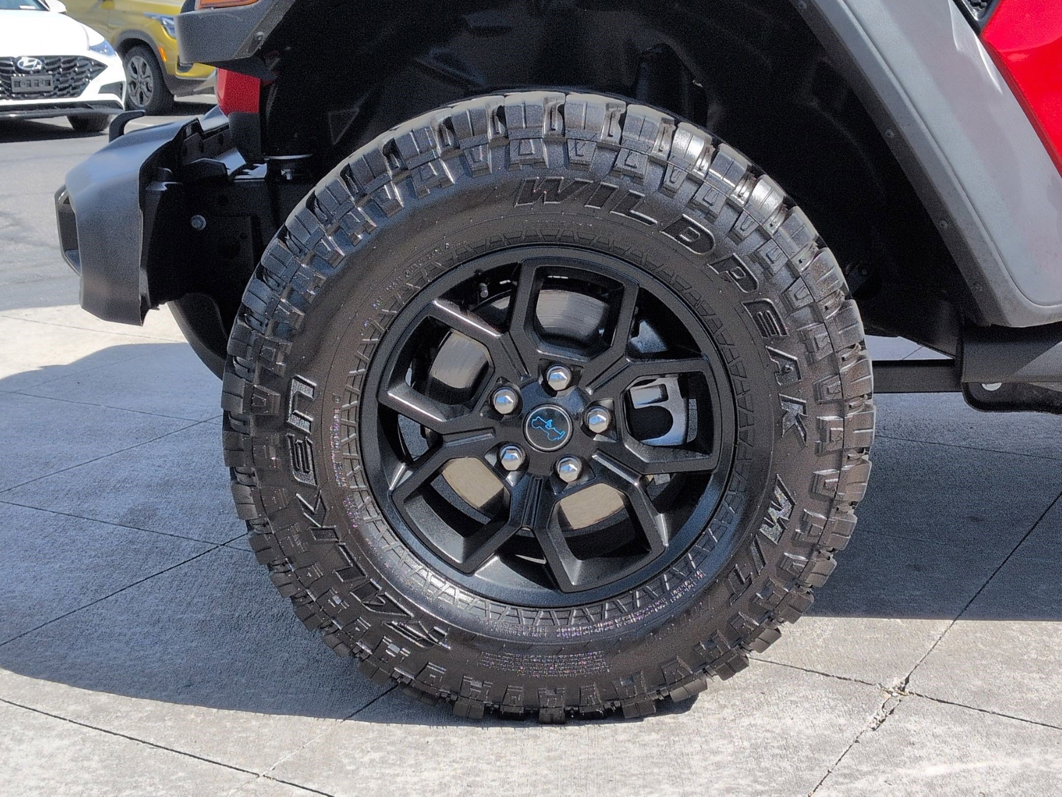 Used 2025 Jeep Wrangler Willys image 13