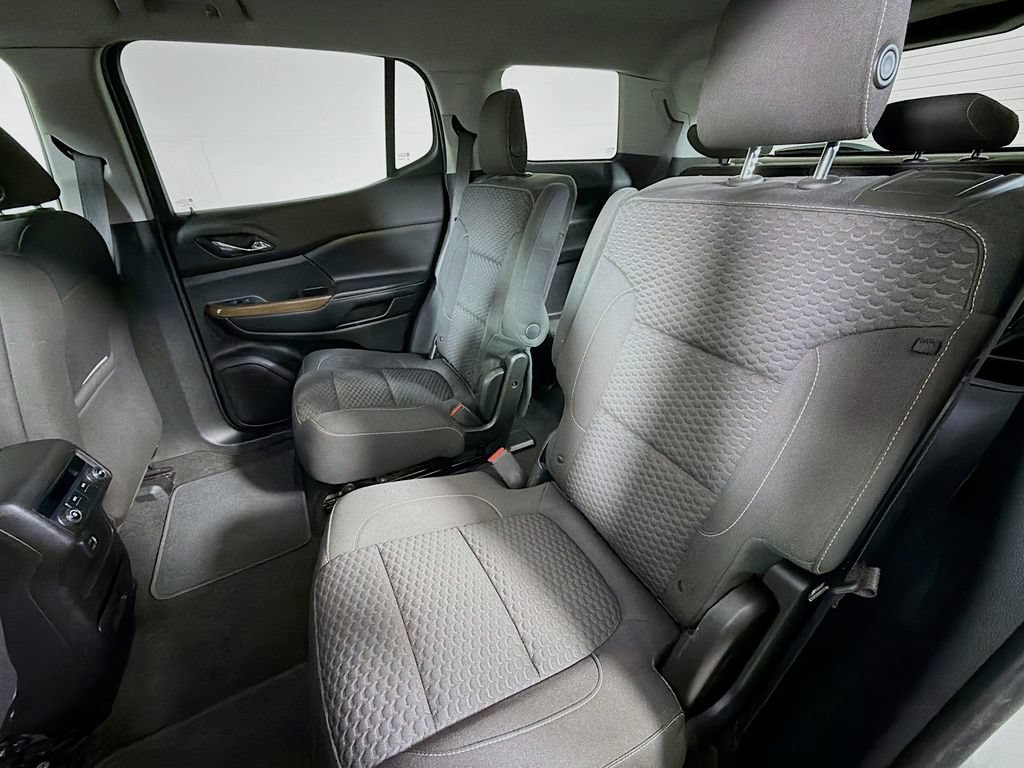 Used 2019 GMC Acadia SLE AWD/4WD image 18
