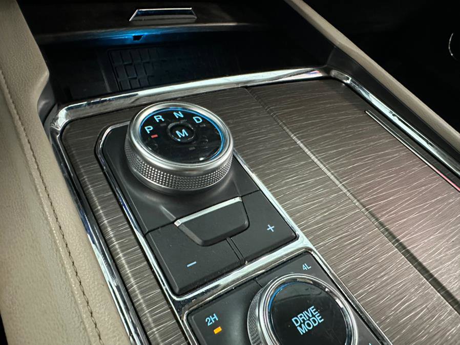 Used 2023 Ford Expedition Max Limited image 64