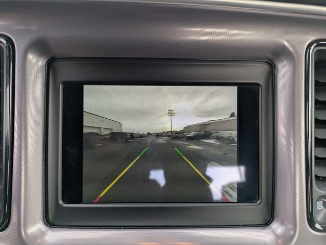 Used 2022 Dodge Challenger SXT w/ Driver Convenience Group image 14