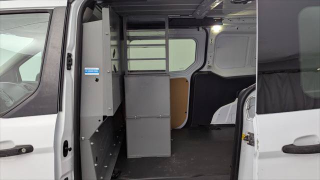 Used 2017 Ford Transit Connect XL FWD image 16