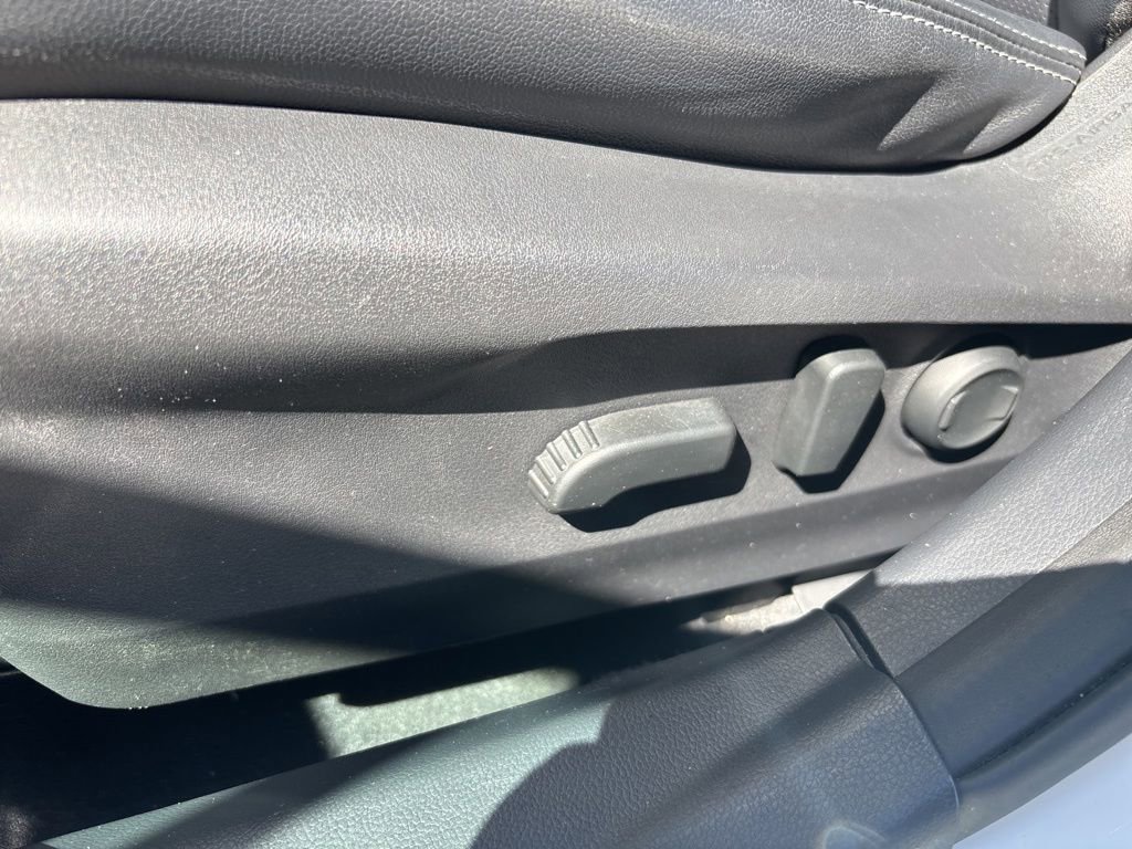 Used 2022 Subaru Outback Limited AWD/4WD image 34