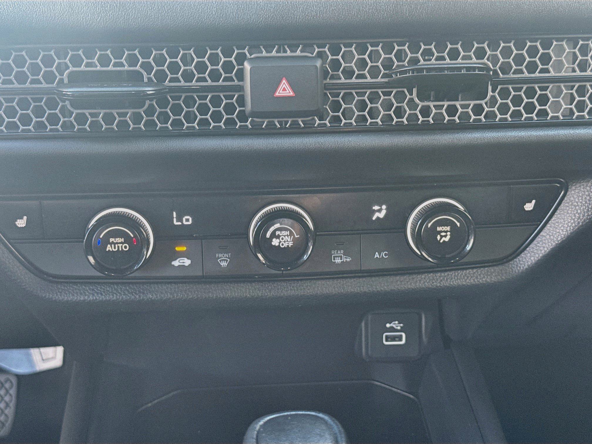 Used 2024 Honda HR-V Sport image 14