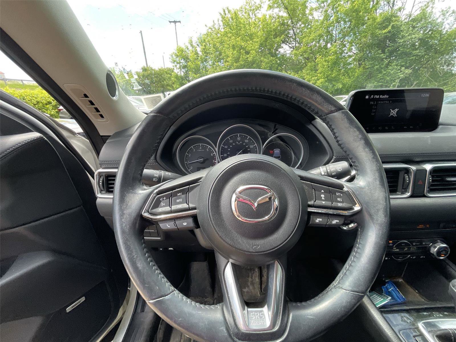 Used 2018 MAZDA CX-5 Touring w/ Preferred Equipment Package AWD/4WD image 15