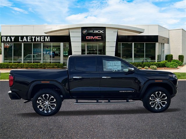 New 2026 GMC Canyon Denali image 6
