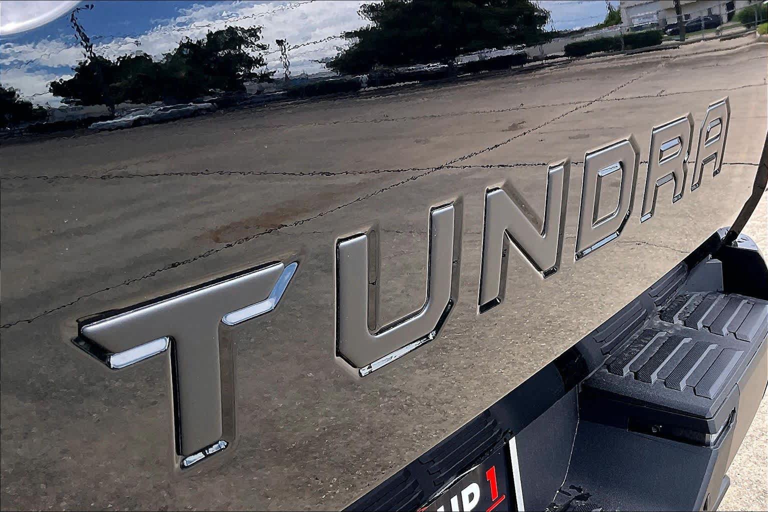 New 2026 Toyota Tundra SR5 w/ SR5 Convenience Package RWD image 15