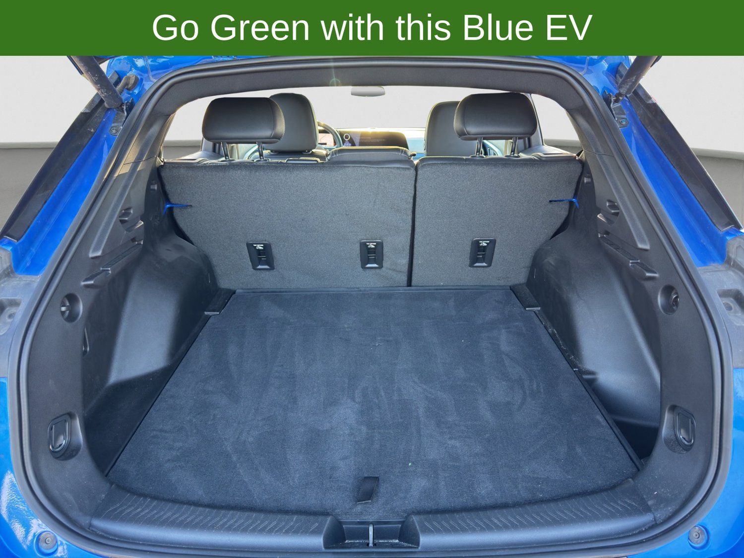 Certified 2024 Chevrolet Equinox EV LT FWD image 19