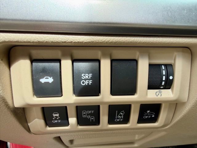 Used 2017 Subaru Legacy 2.5i Limited image 24