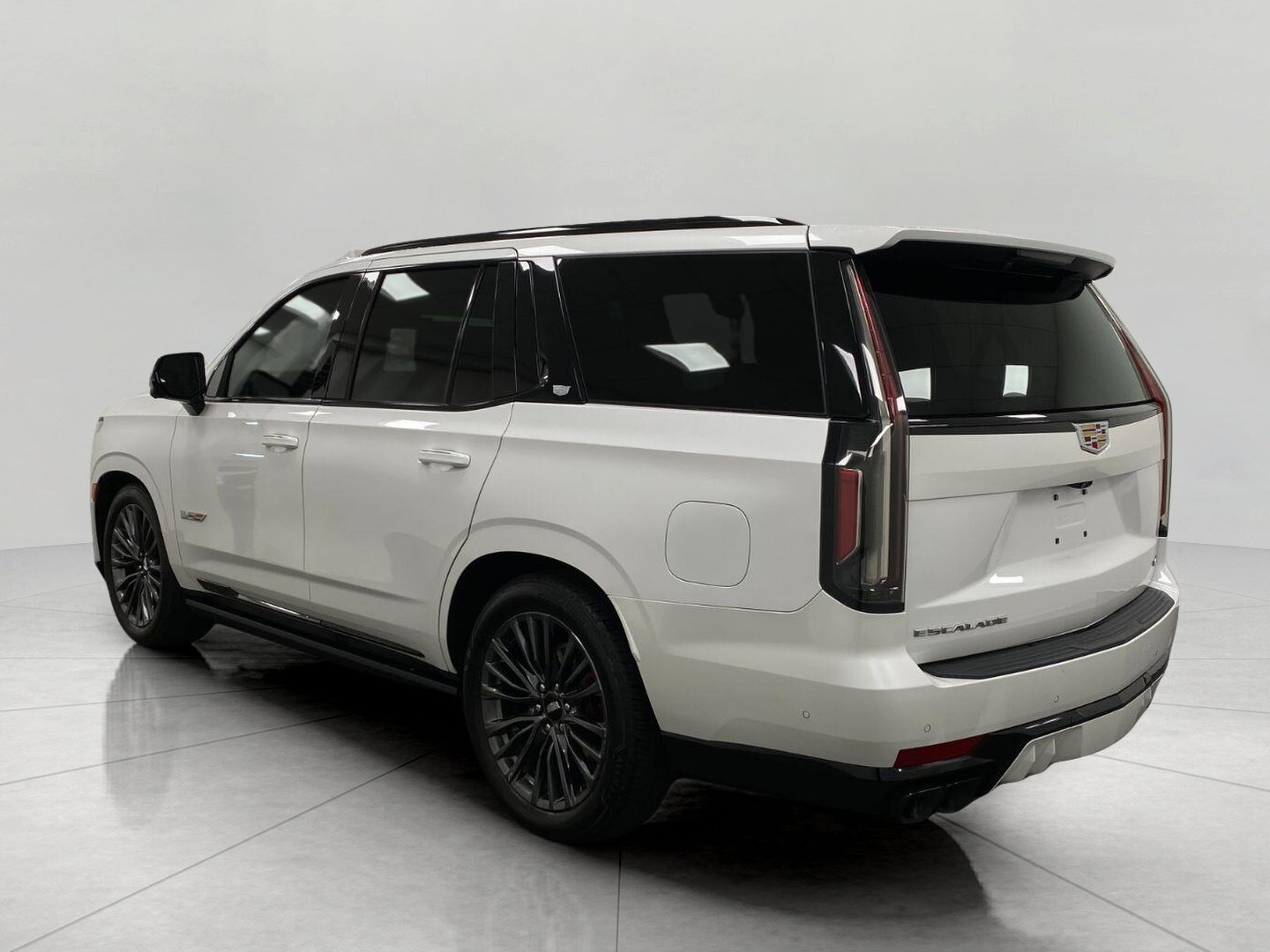 Used 2023 Cadillac Escalade V AWD/4WD image 8