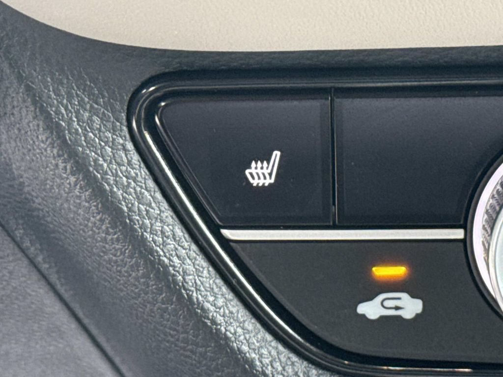 Certified 2025 Honda HR-V EX-L image 9
