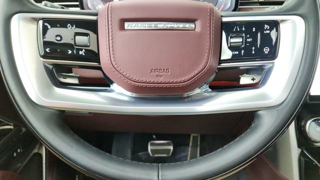 Used 2023 Land Rover Range Rover SE image 39