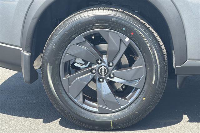 New 2026 Nissan Rogue SV FWD image 33