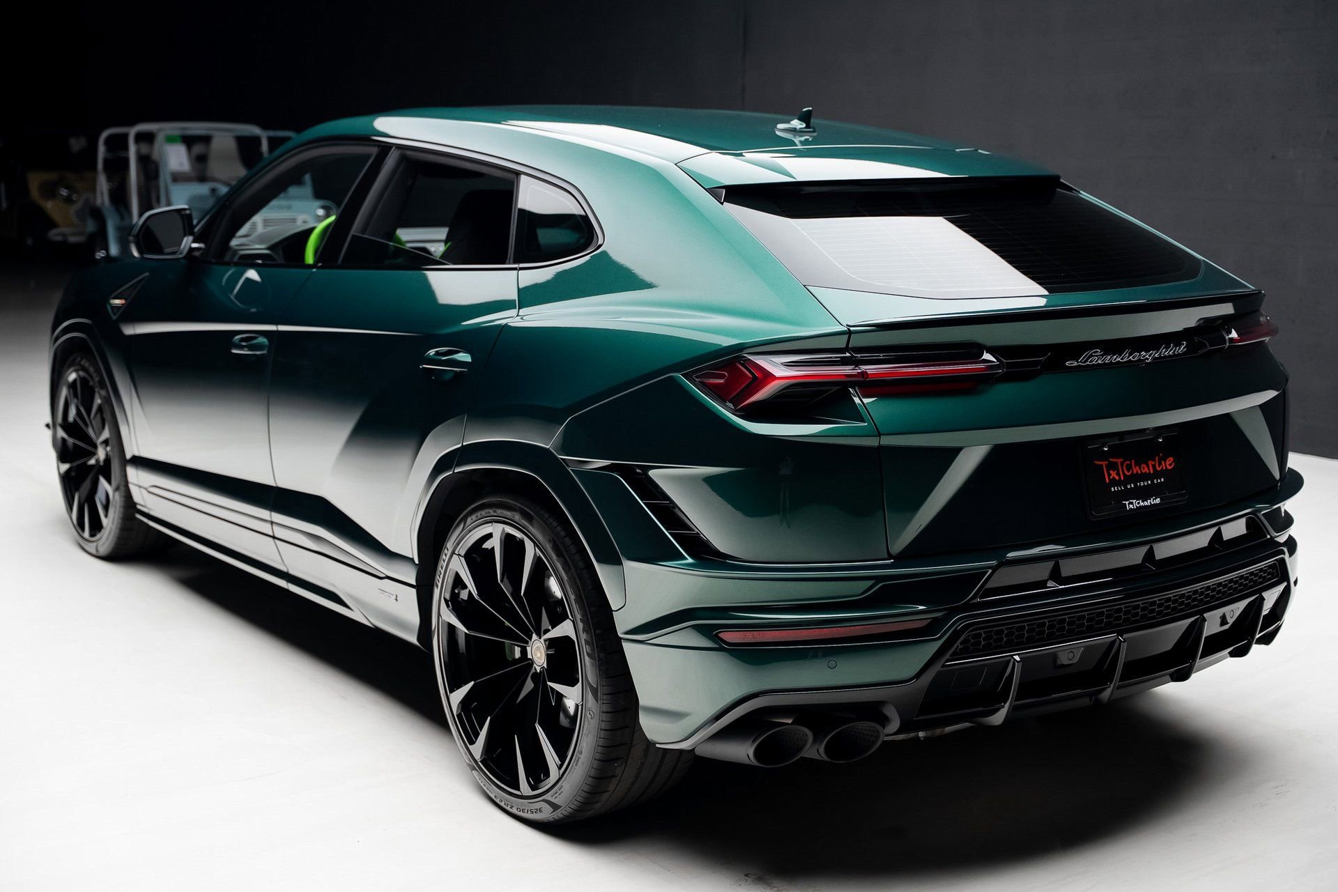 Used 2024 Lamborghini Urus S AWD/4WD image 25