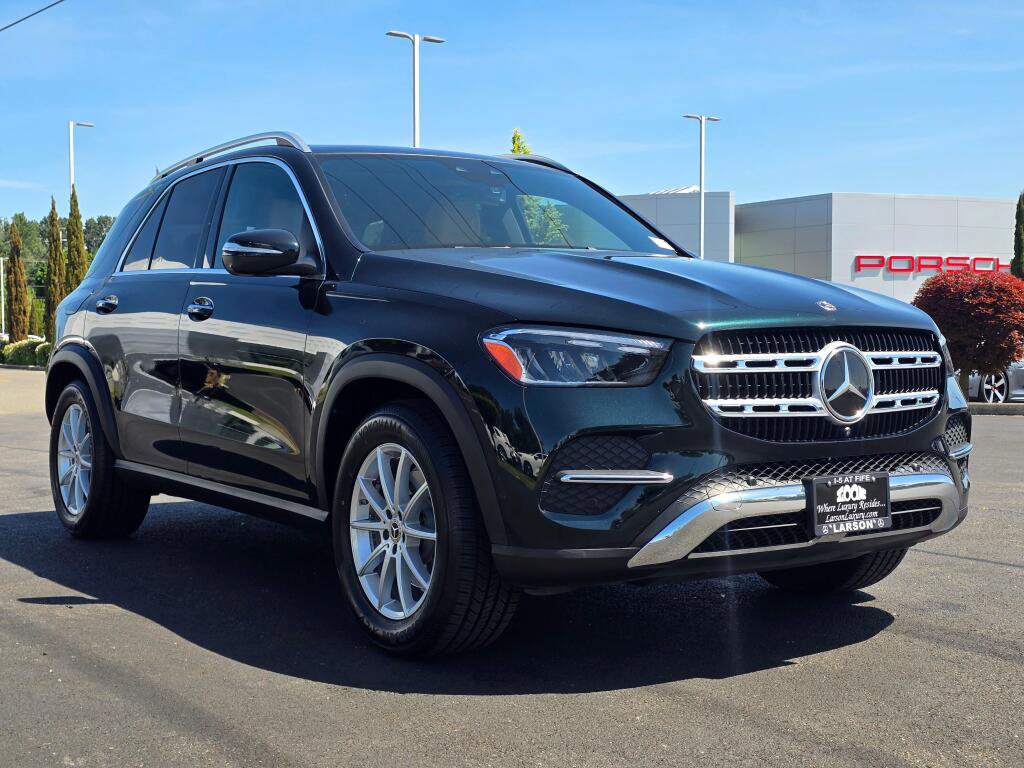 Used 2024 Mercedes-Benz GLE 350 4MATIC w/ Driver Assistance Package image 8