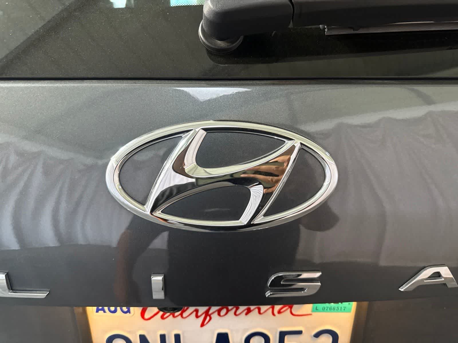 Used 2024 Hyundai Palisade SEL FWD image 12
