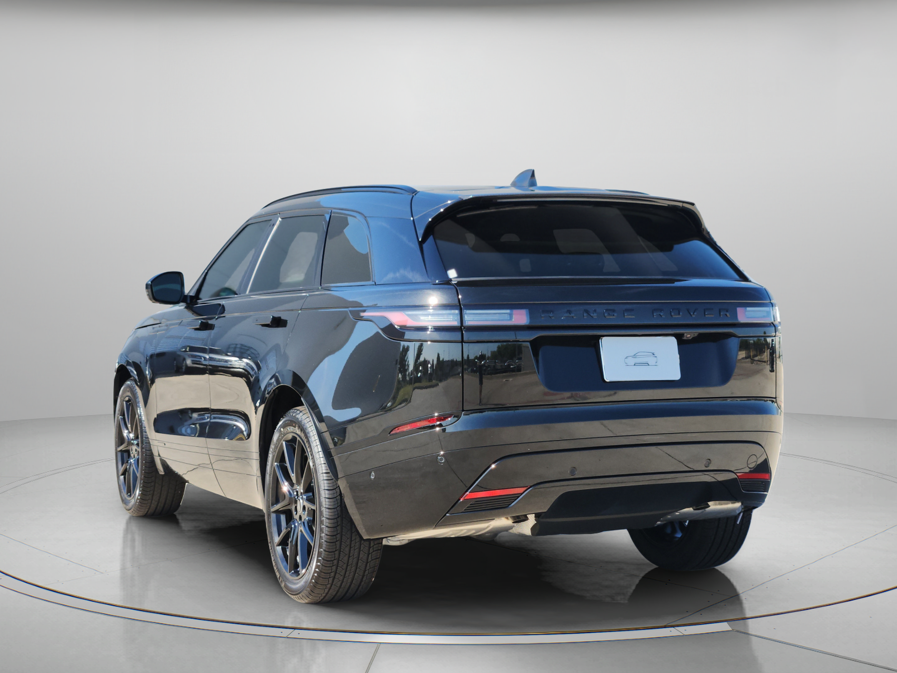 New 2026 Land Rover Range Rover Velar Belgravia AWD/4WD image 3