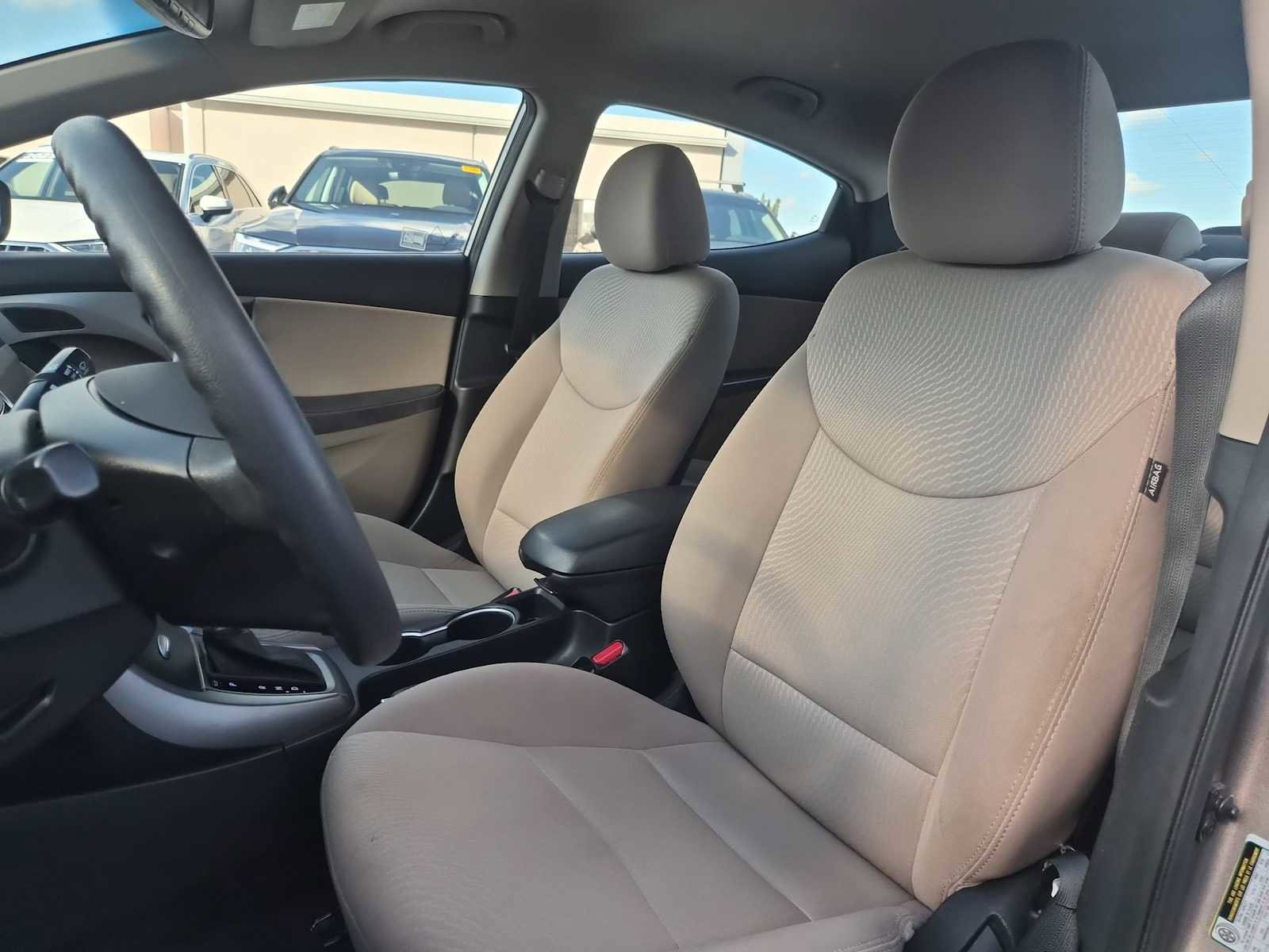 Used 2016 Hyundai Elantra SE w/ Option Group 02 image 15