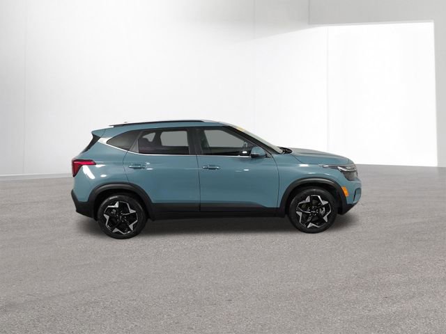 Used 2024 Kia Seltos EX AWD/4WD image 42