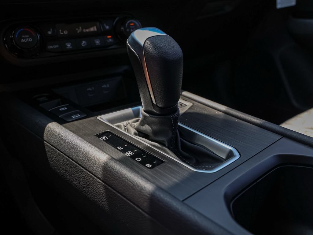 New 2026 Nissan Kicks SV w/ Cold Weather Package FWD image 61