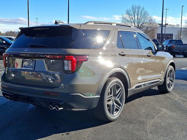 New 2026 Ford Explorer ST w/ Sun And Sound Package AWD/4WD image 3