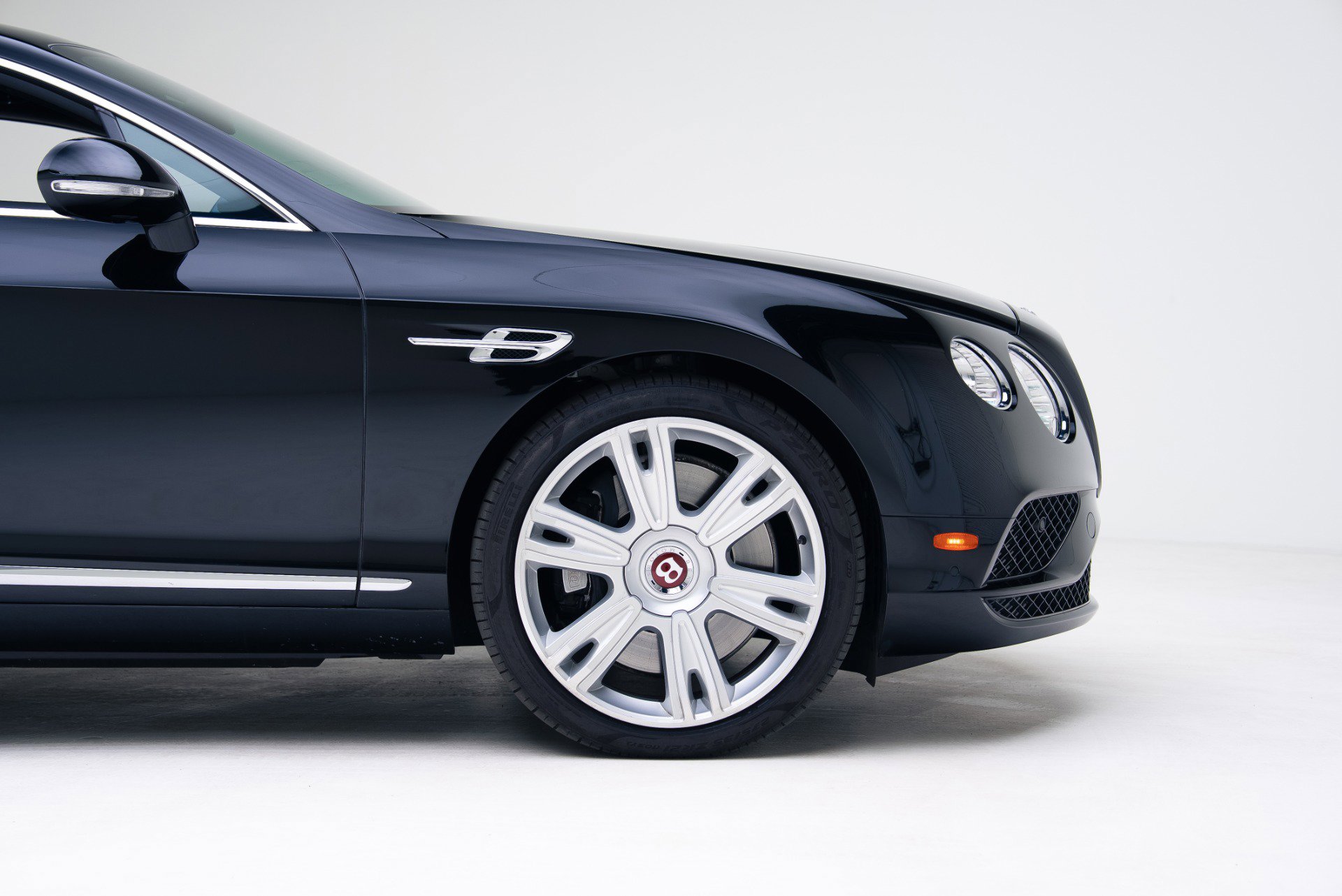 Used 2017 Bentley Continental GT image 21