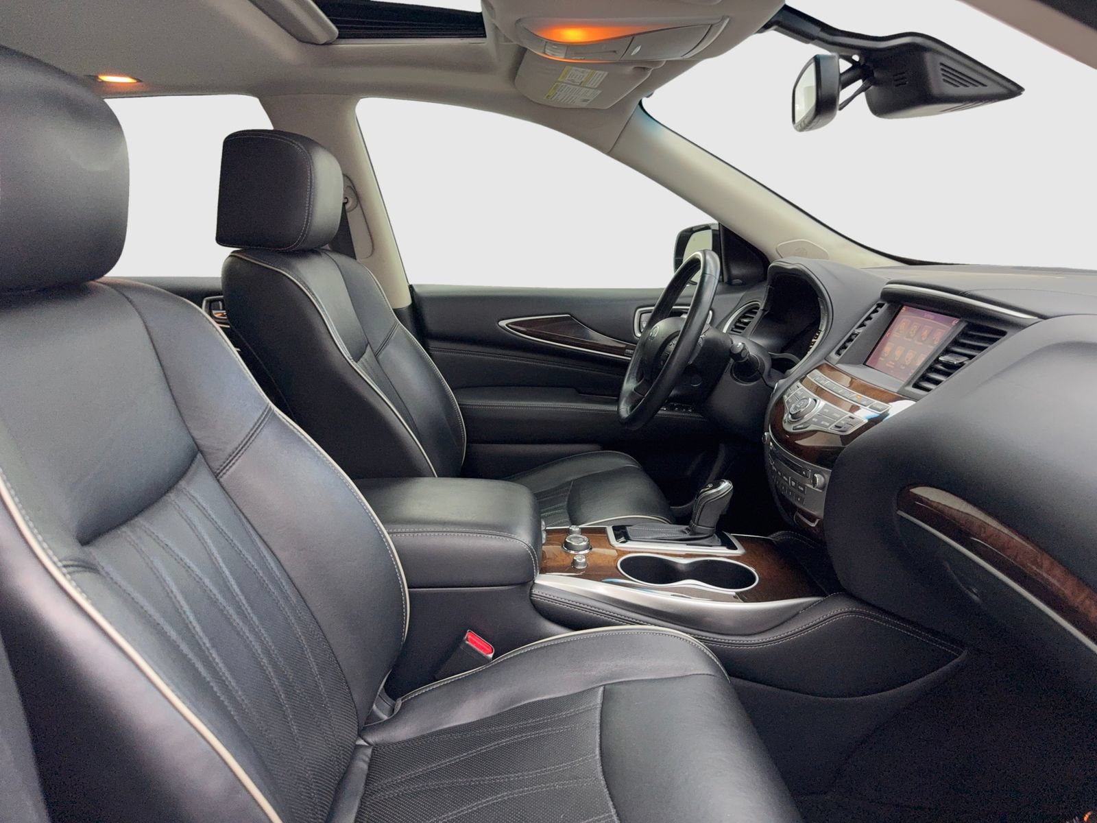 Used 2017 INFINITI QX60 FWD w/ Deluxe Technology Package image 44