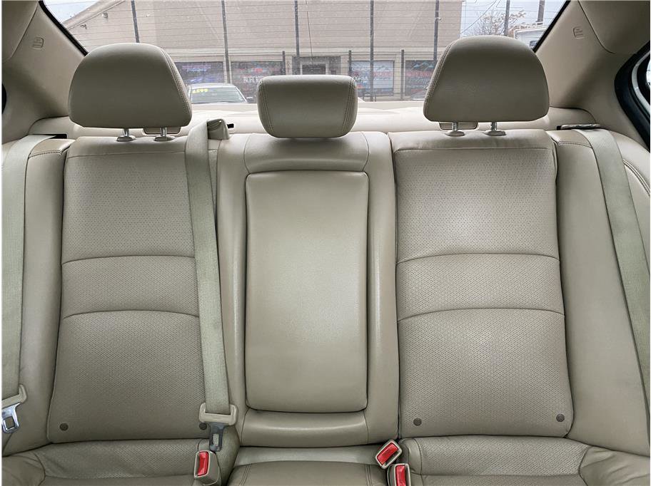 Used 2016 Honda Accord Touring image 15