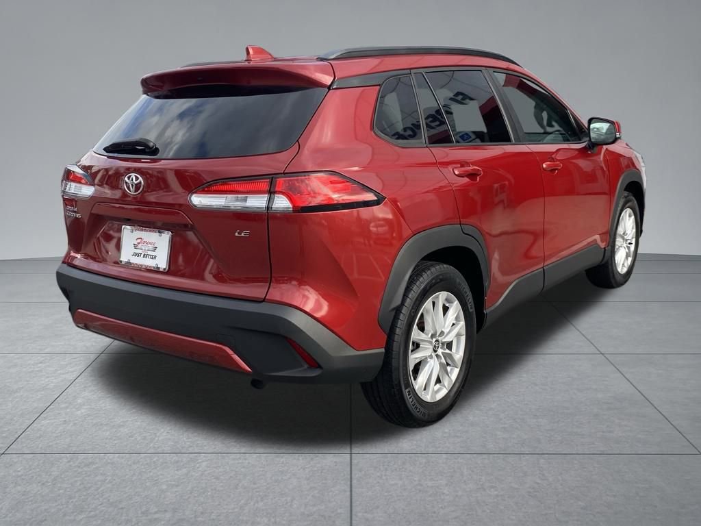 Used 2022 Toyota Corolla Cross LE image 16