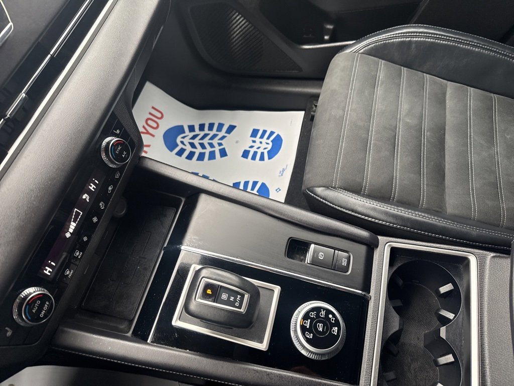 Used 2022 Mitsubishi Outlander SE image 29