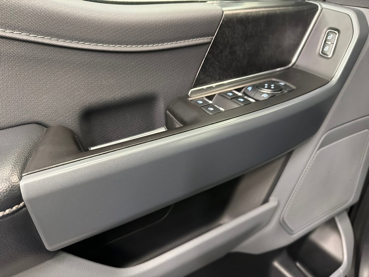 Used 2023 Ford F150 XLT w/ Equipment Group 301A Mid image 32