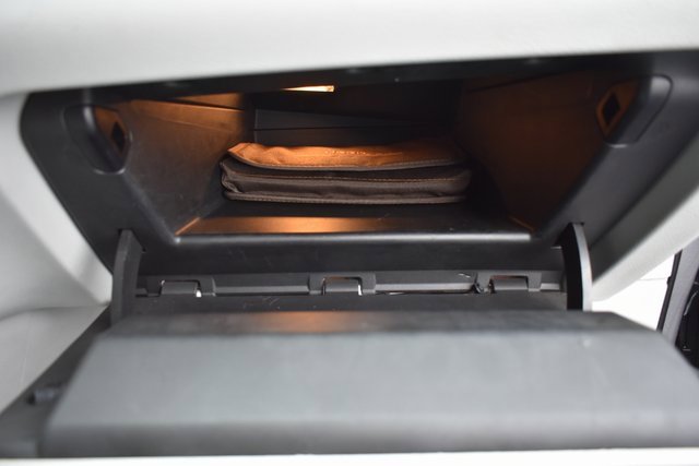 Used 2019 Jeep Cherokee Limited image 45