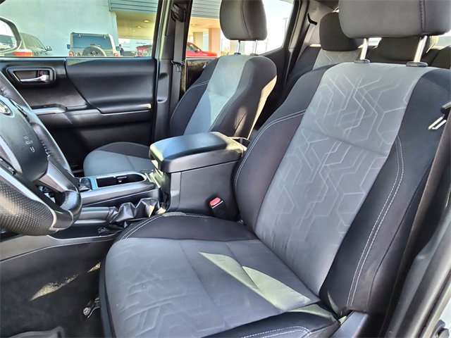 Used 2020 Toyota Tacoma TRD Off-Road image 20