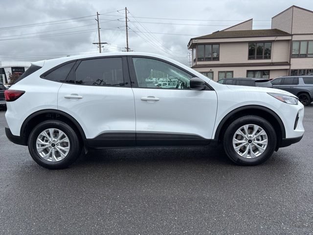 Used 2025 Ford Escape Active AWD/4WD image 6