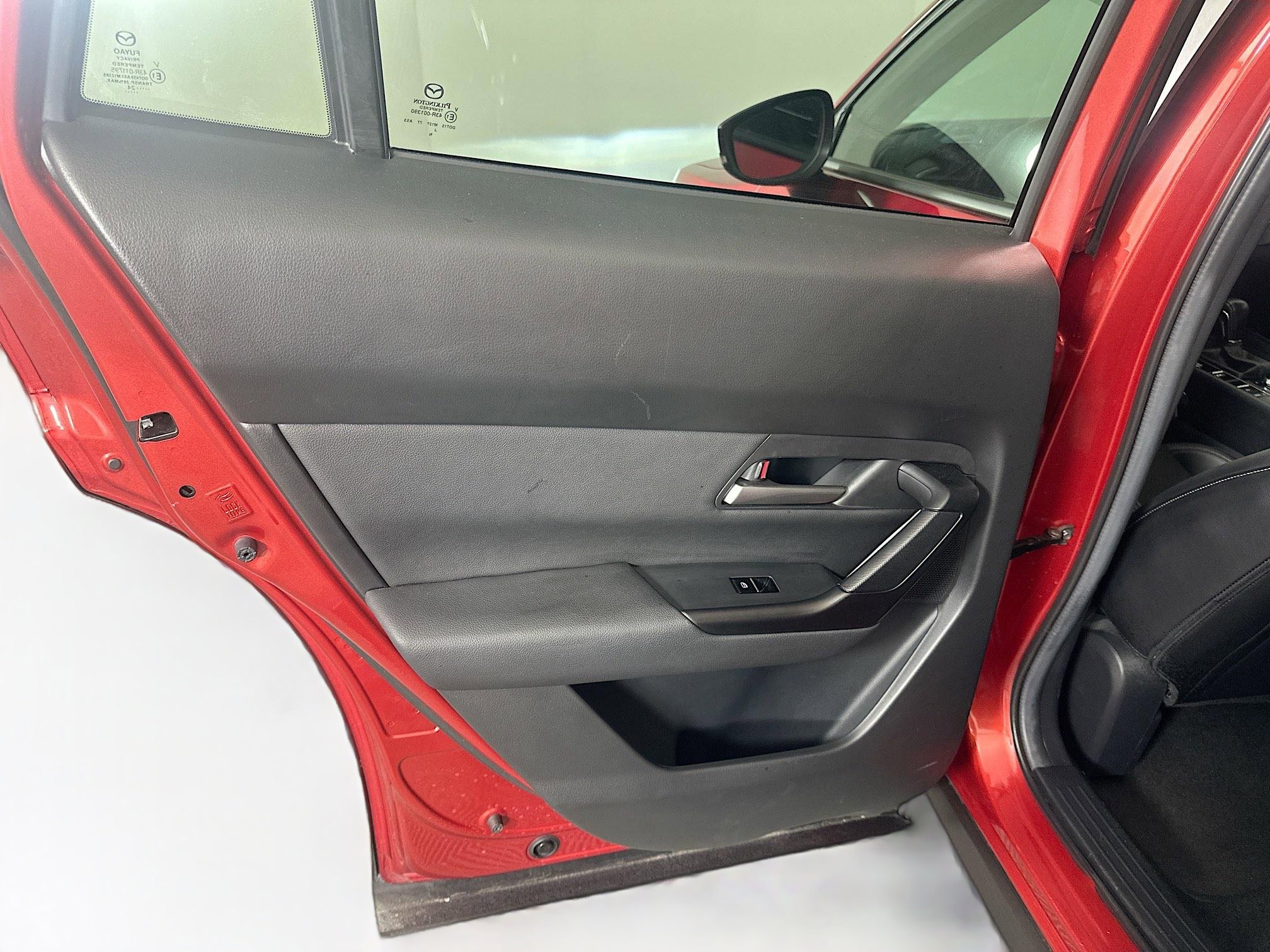 Used 2025 MAZDA CX-50 AWD 2.5 S w/ Preferred Package image 26