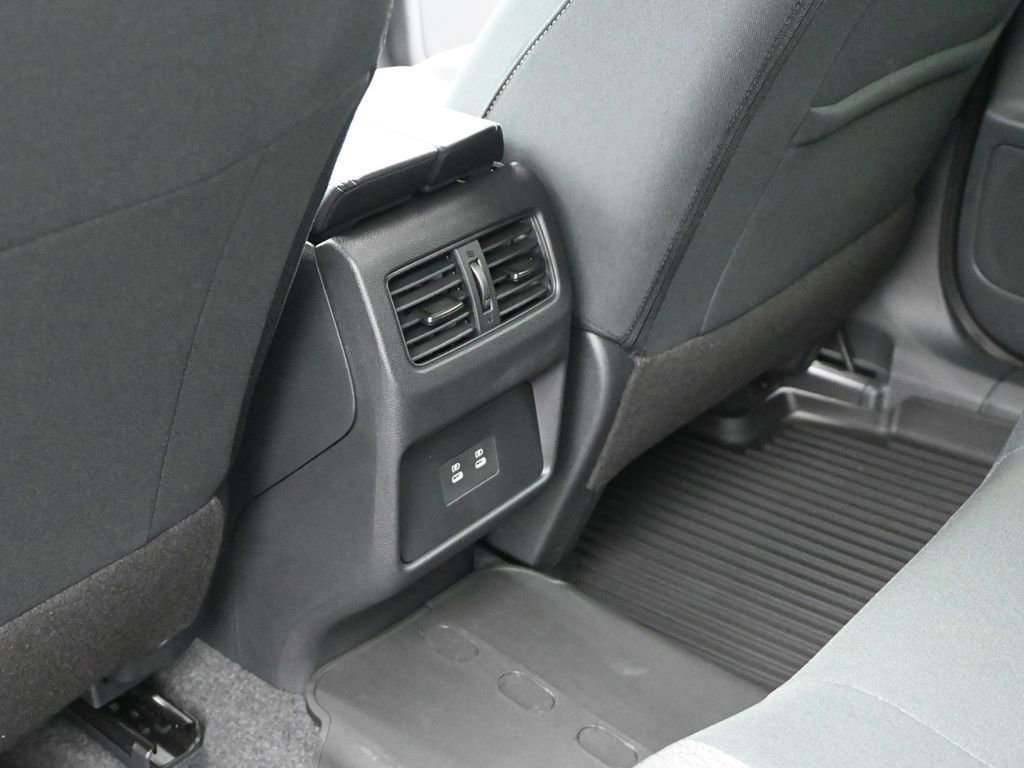 Certified 2026 Nissan Rogue SV w/ Cold Weather Package FWD image 17