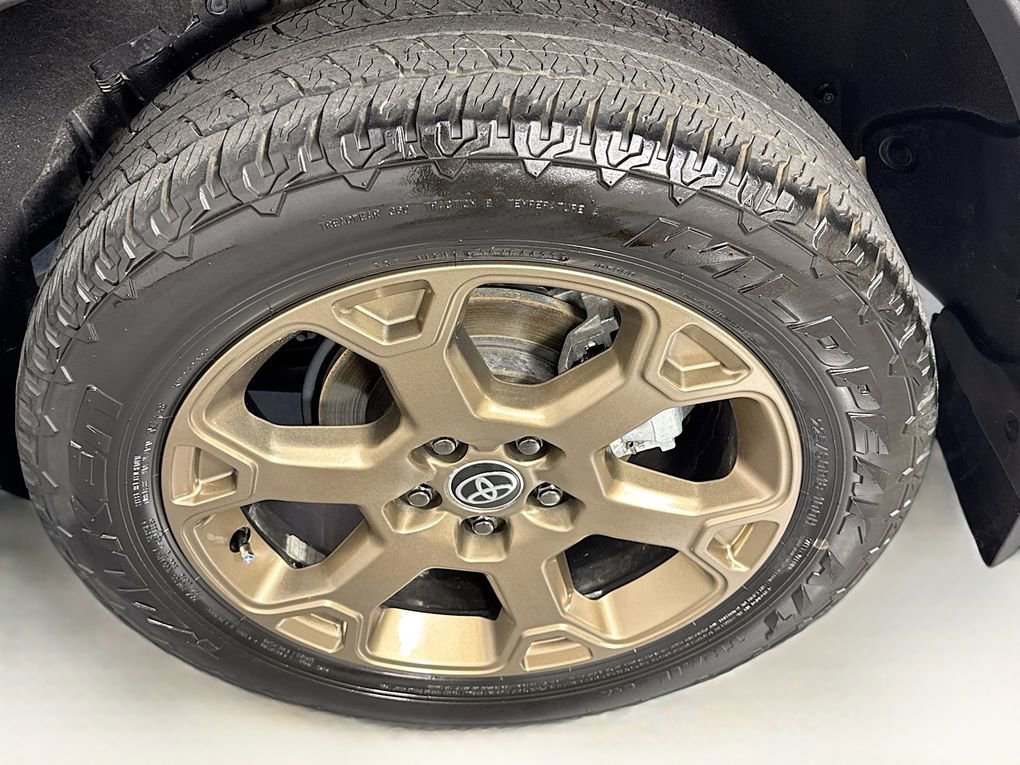 Used 2024 Toyota RAV4 AWD Hybrid image 36