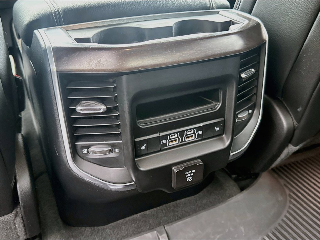 Used 2021 RAM 1500 Laramie AWD/4WD image 28