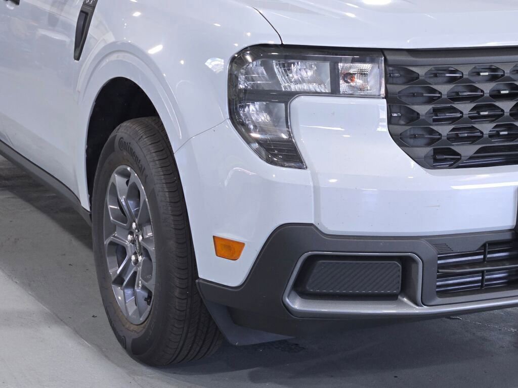 New 2025 Ford Maverick XLT w/ XLT Luxury Package image 3