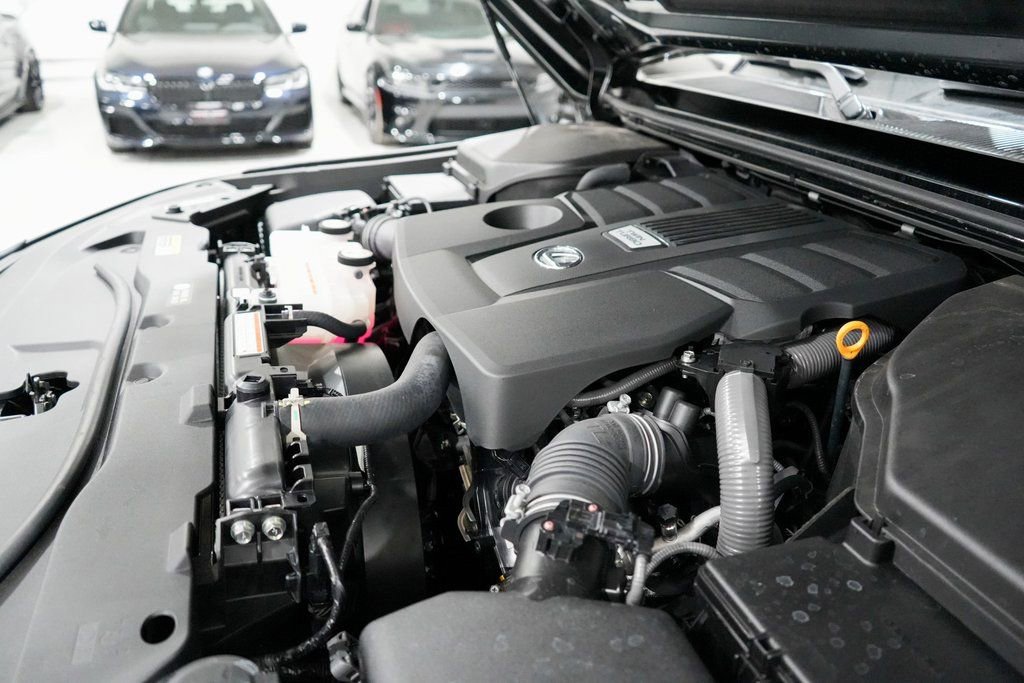 Used 2024 Lexus GX 550 image 39